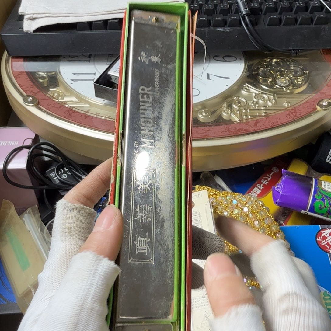 瓜**中古商品，瑕疵品，不保好坏。142