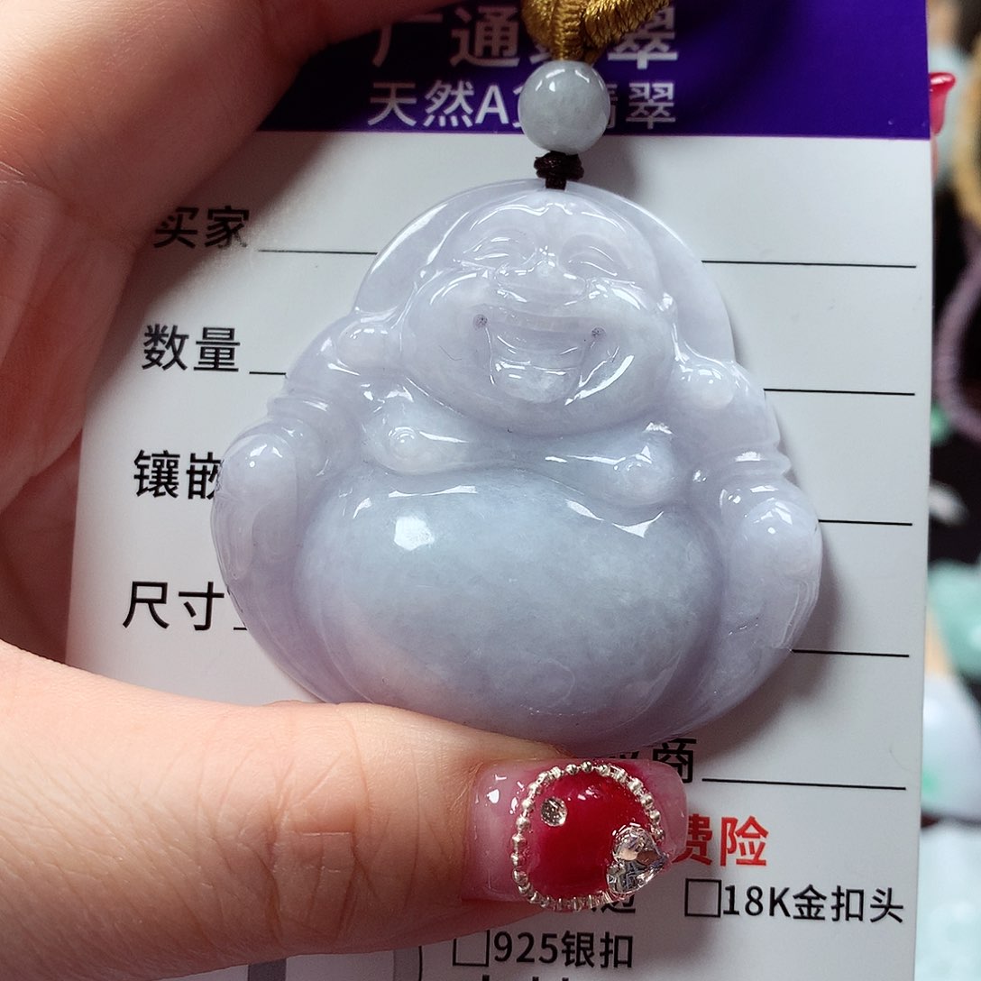 翡翠颈饰未镶嵌佛公