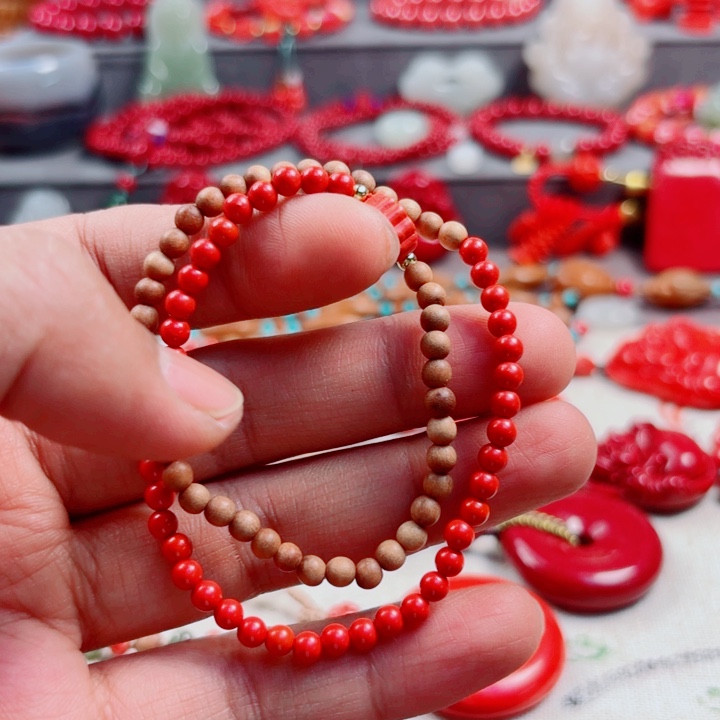 橄榄核吊坠多样性