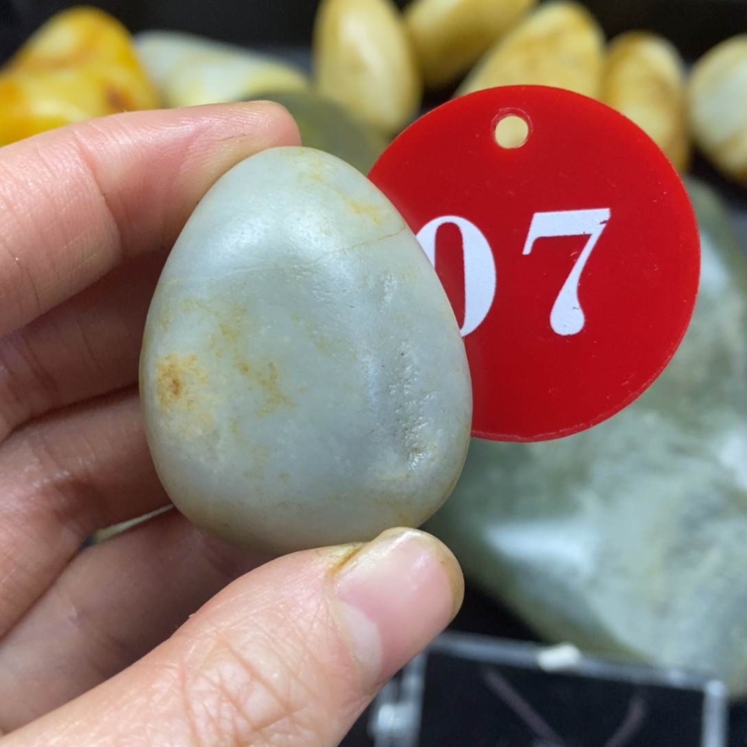 未镶嵌和田玉挂件