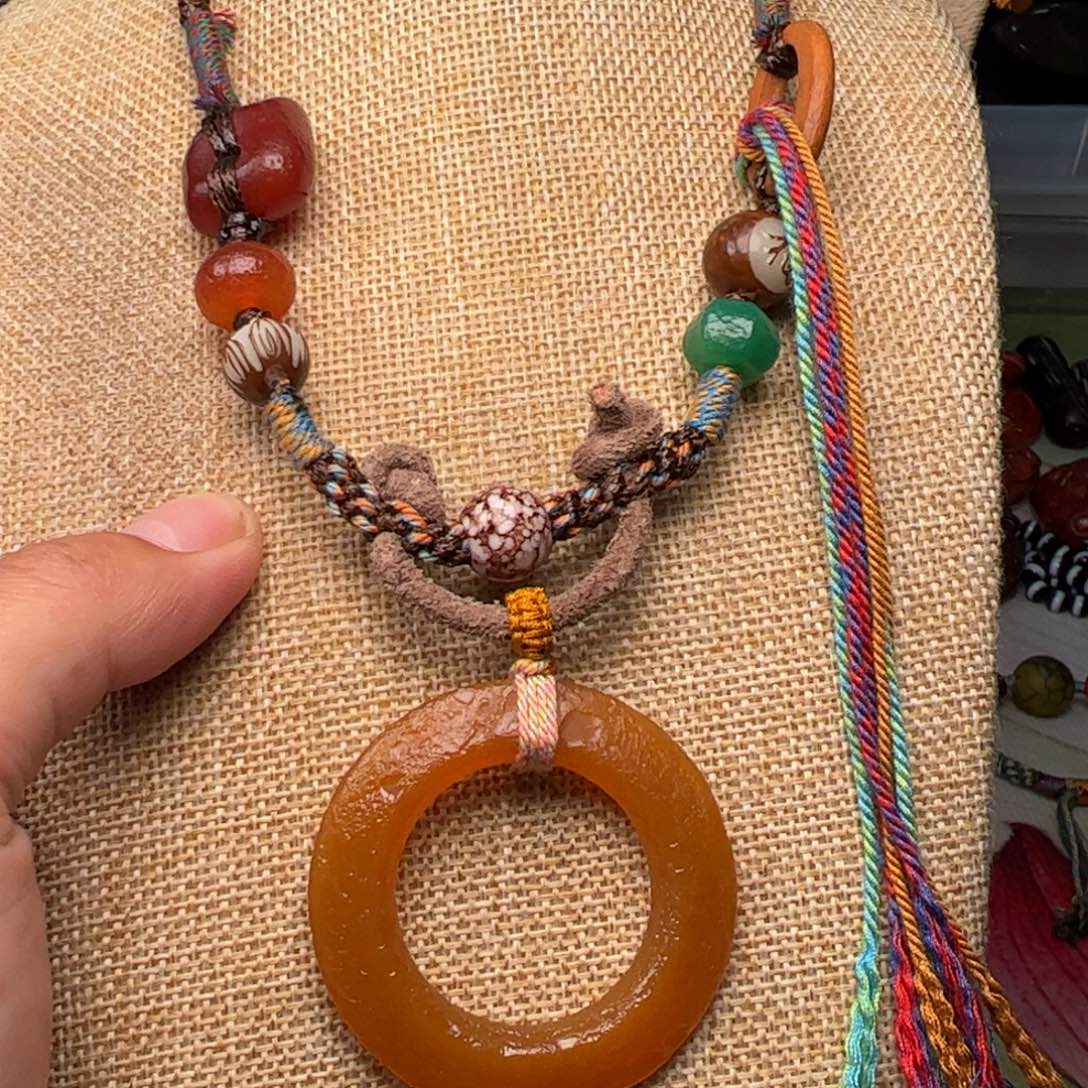 玛瑙/玉髓颈饰未镶嵌