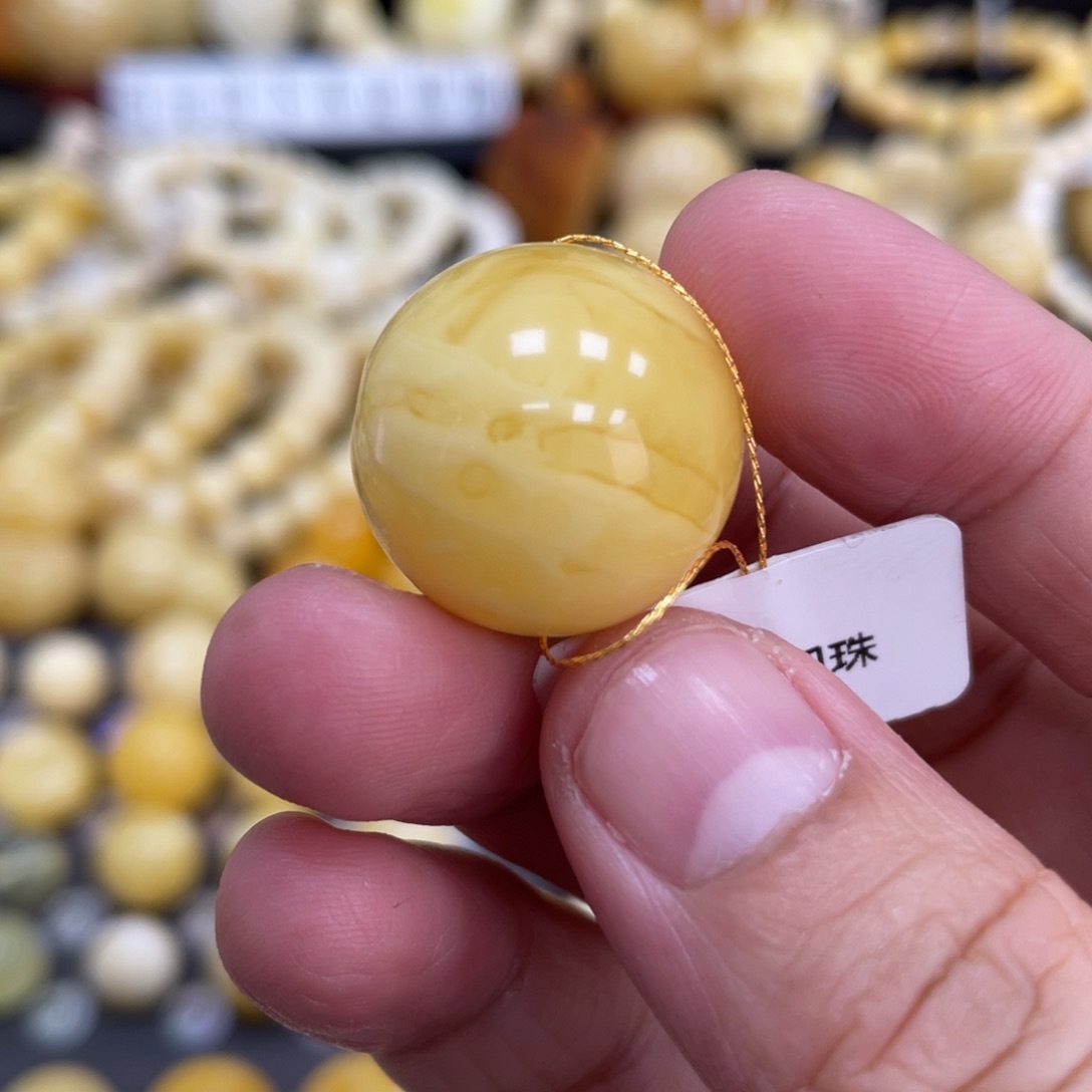 琥珀珠宝奇石未镶嵌20.7mm瑕疵福利款