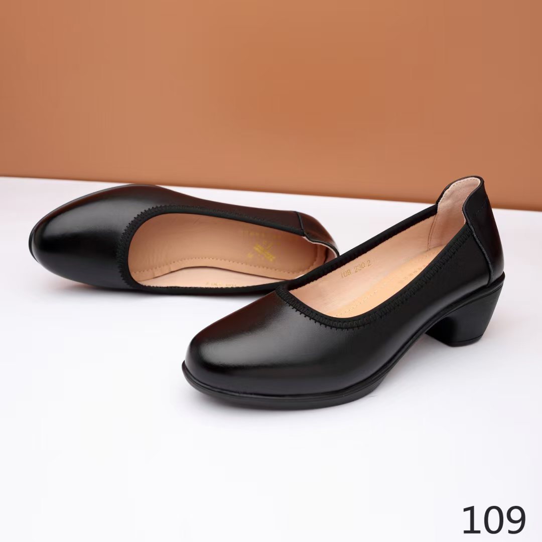 一脚蹬软底低跟单鞋109