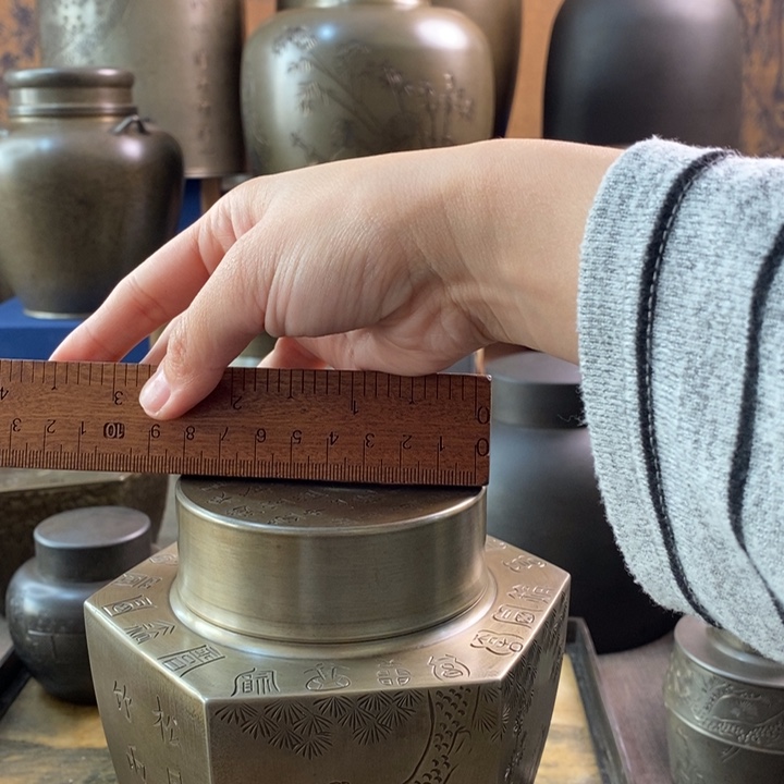 老***鱼哈哈哈哈哈哈哈哈哈锡罐