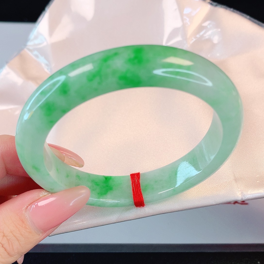 翡翠手镯未镶嵌3917翡翠