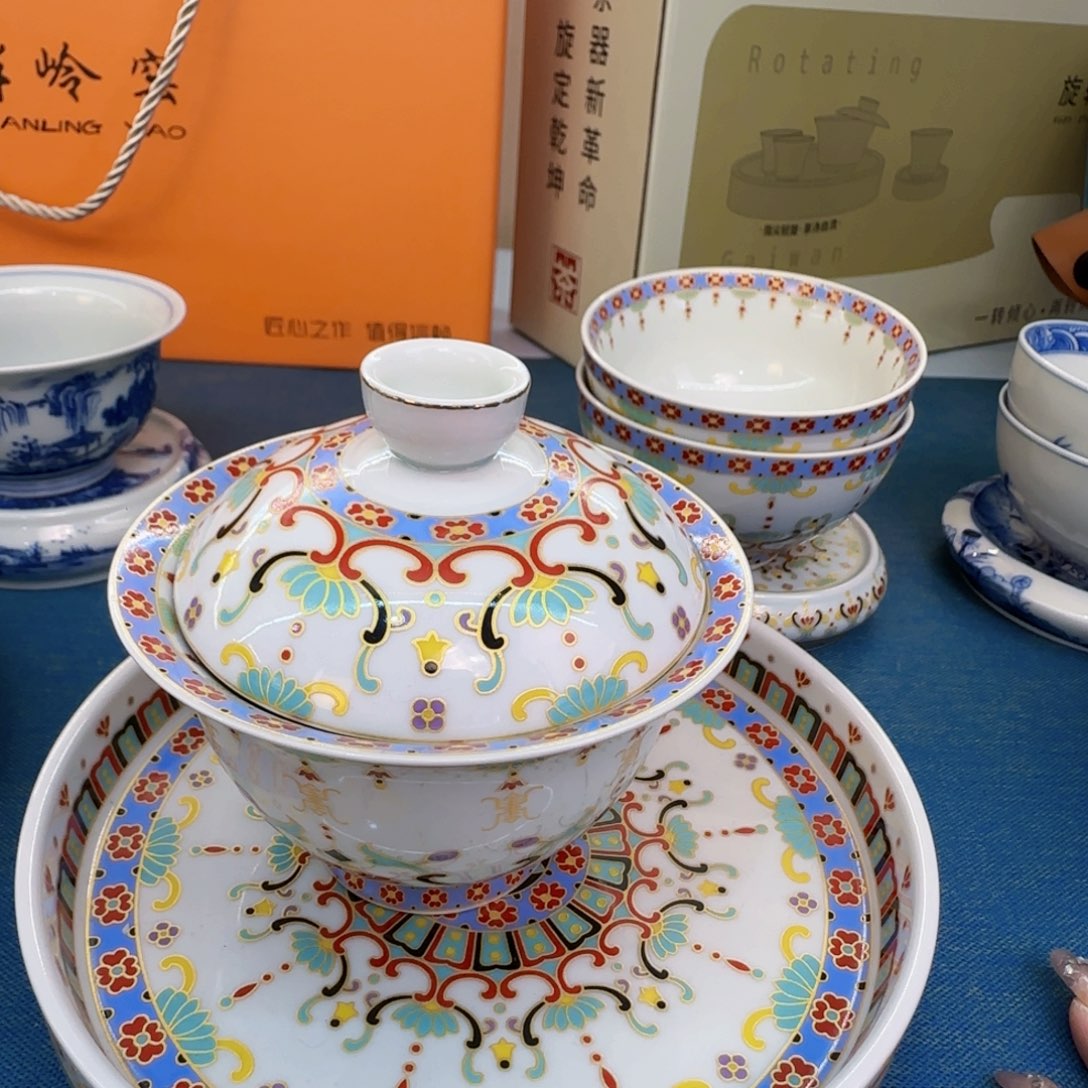 当代艺术家辞典等多部