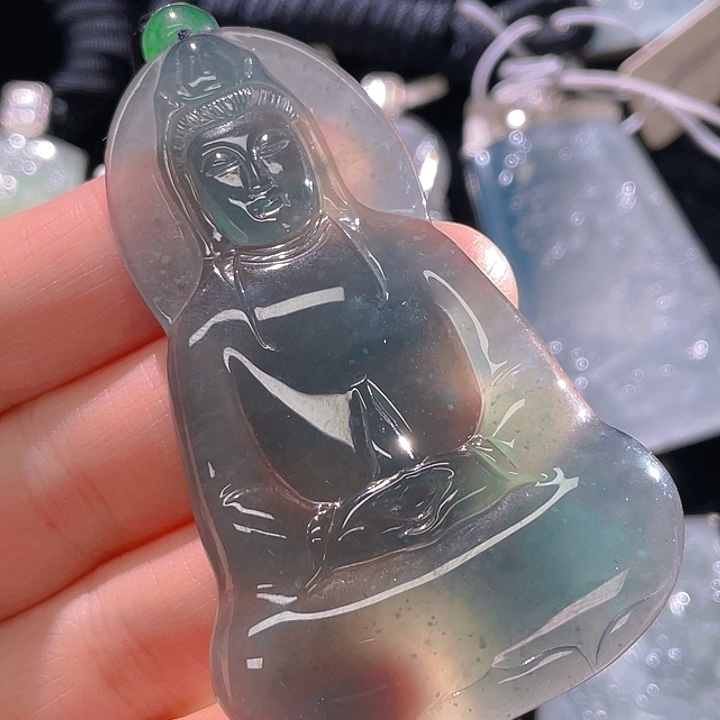 翡翠颈饰未镶嵌8，