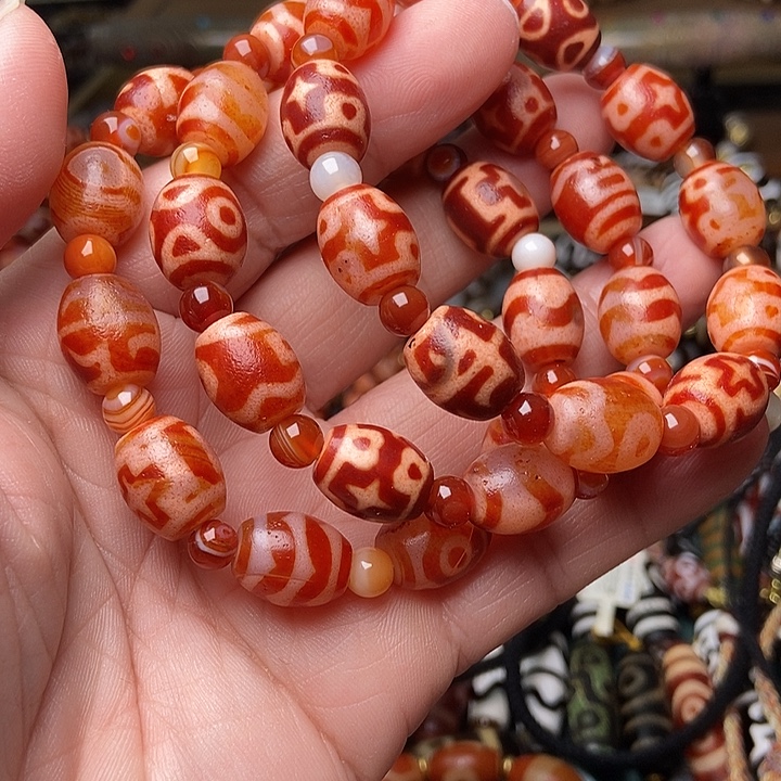 玛瑙/玉髓未镶嵌手链发一条