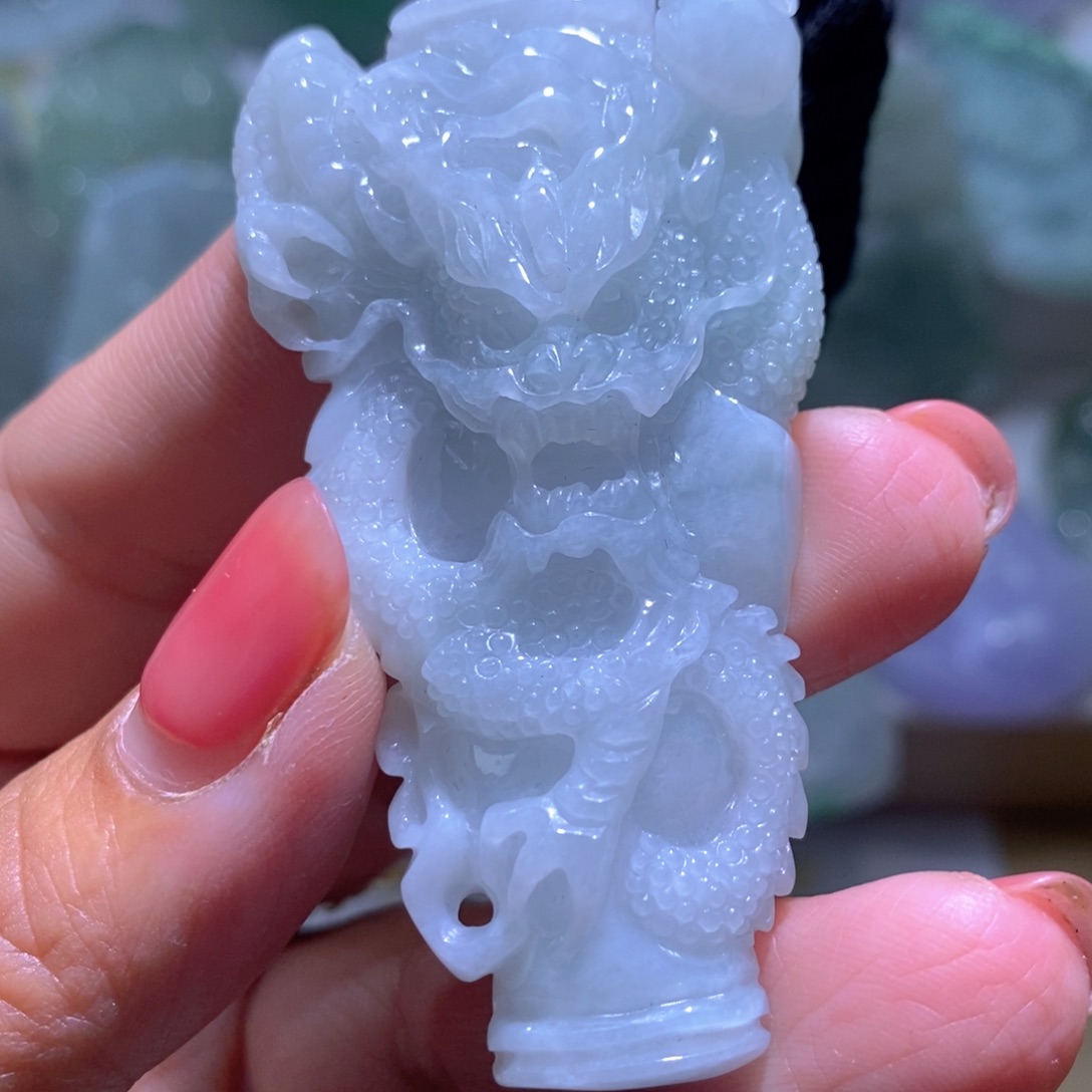 【闪购商品】翡翠未镶嵌颈饰龙牌