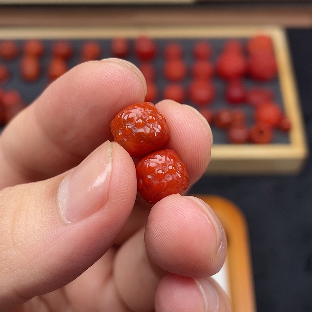 南红玛瑙21号瓦西柿子火焰卡10莲花墩两颗未镶嵌