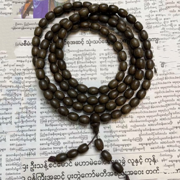 LZ/SP231-高端沉香手串（多样性发其一）