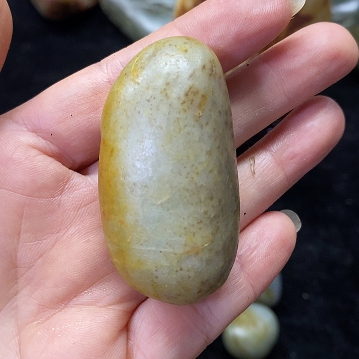 未镶嵌和田玉（糖玉）挂件