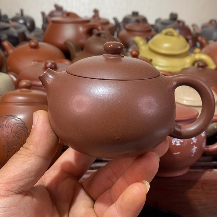 紫砂茶壶南**语精工制作