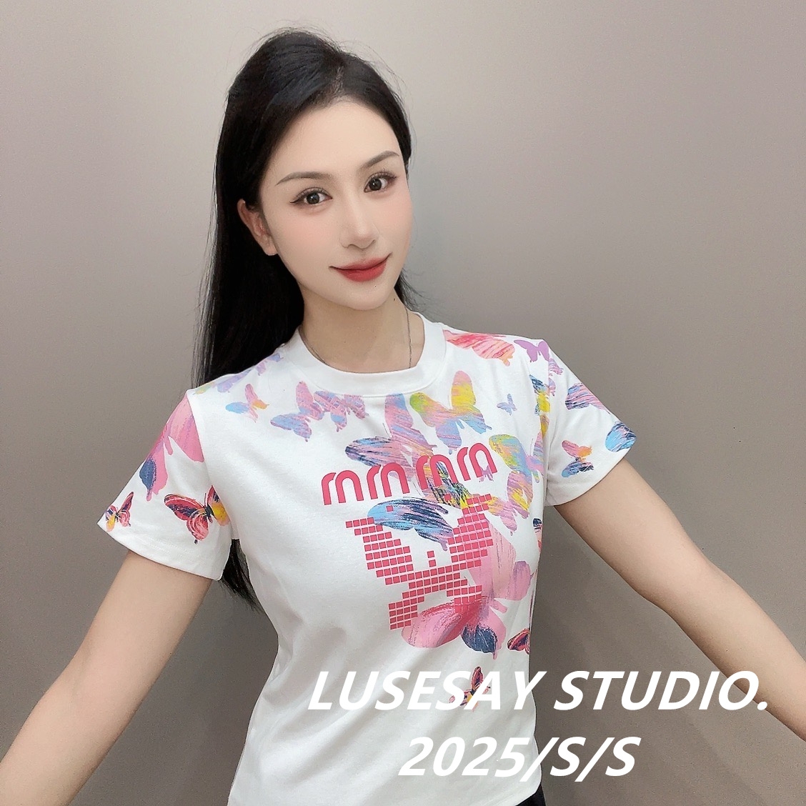 LUSESAY 设计感重工彩色蝴蝶 早春2025新款短袖t恤女百搭休闲上衣