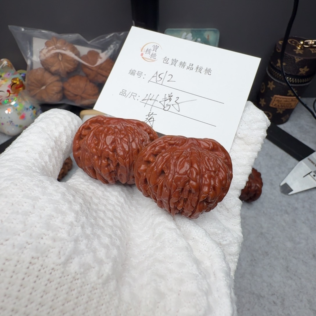 宸*磨盘楼子44文玩核桃