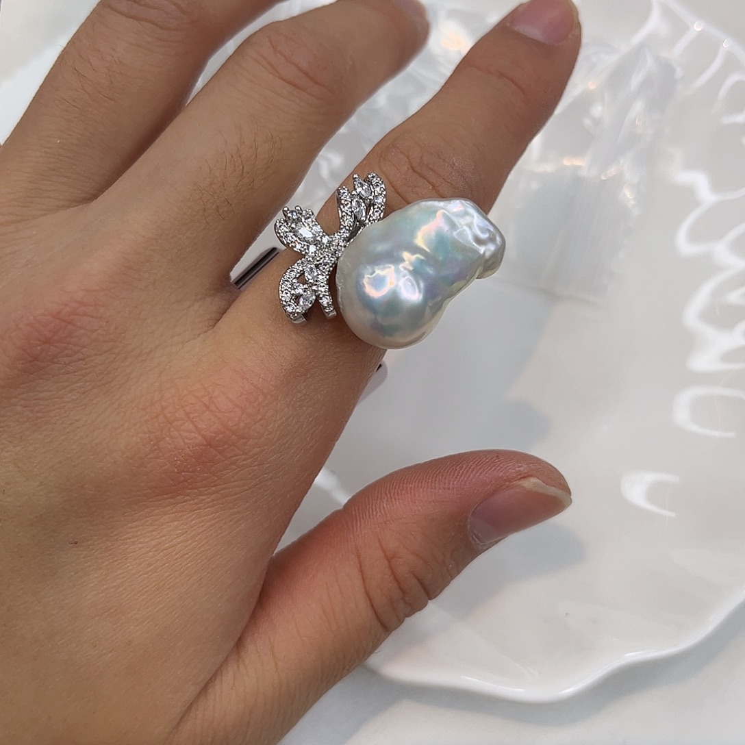 淡水珍珠耳饰合金