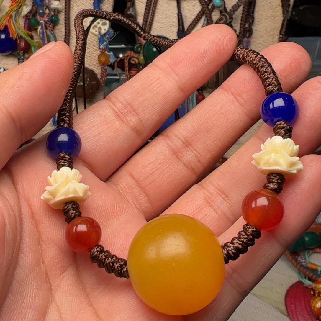 玛瑙/玉髓颈饰未镶嵌