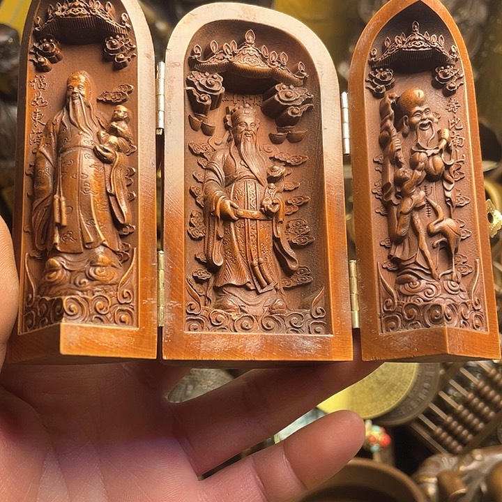 诚信经营铜器摆件