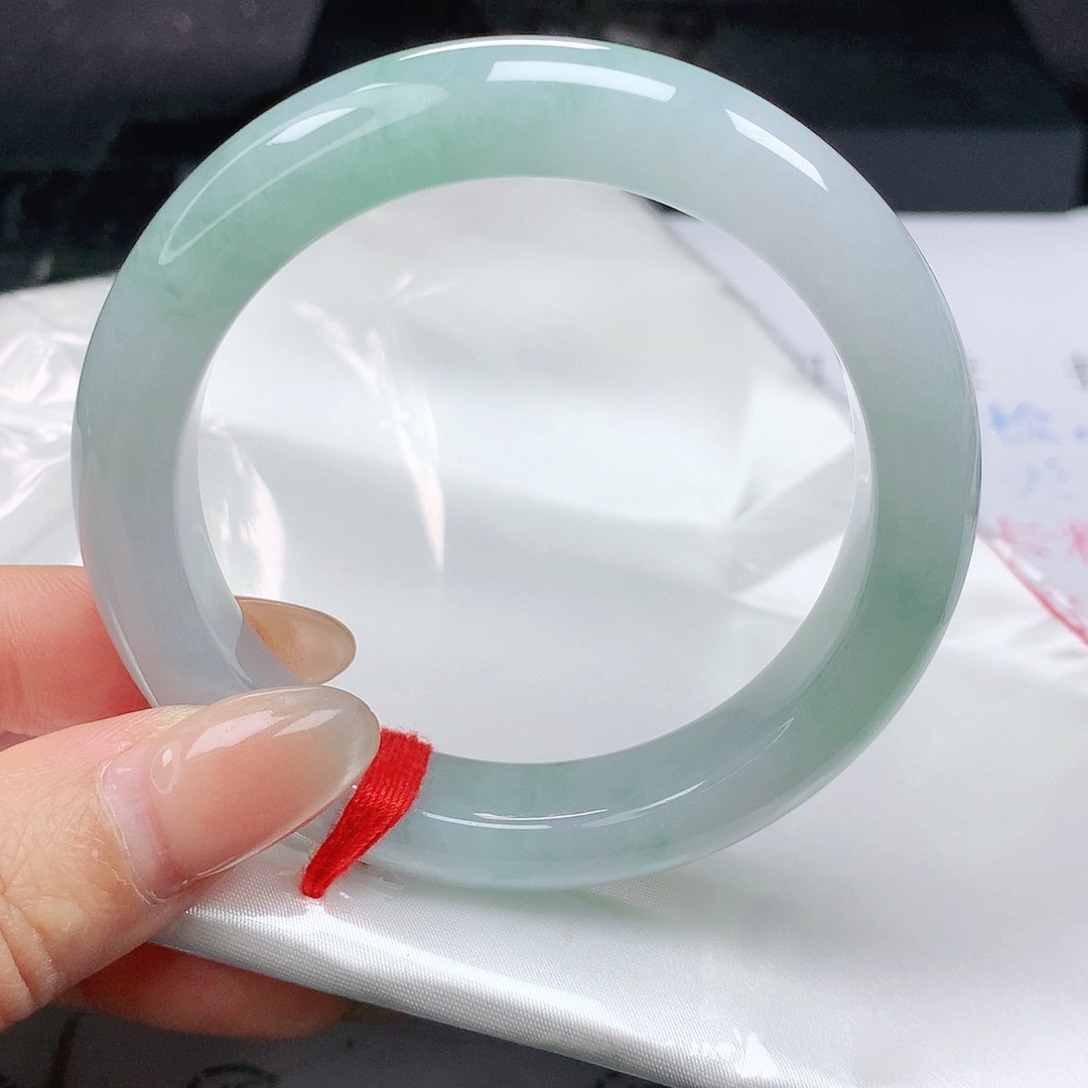 未镶嵌手镯翡翠正