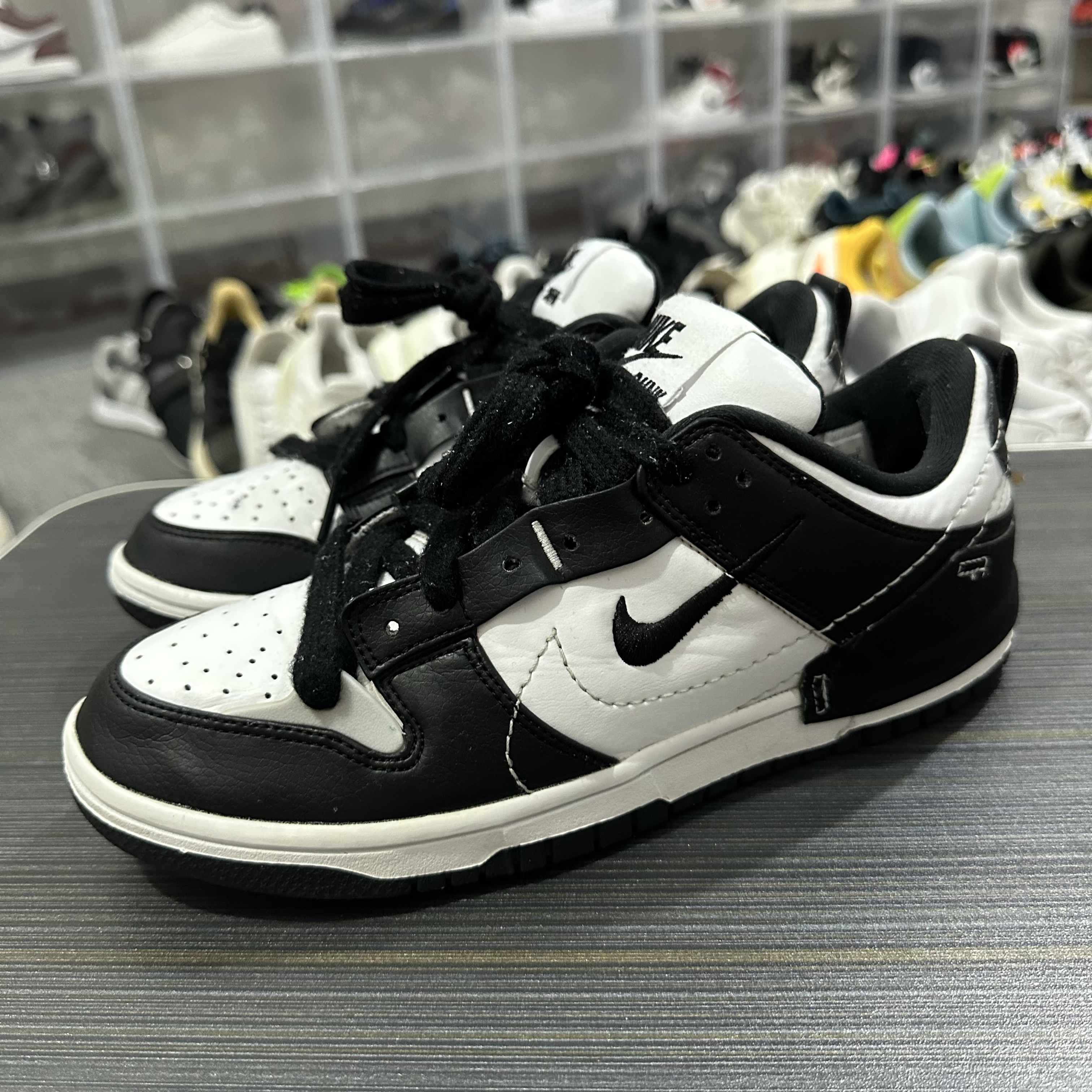 95新 maje 40.5码/Dunk Disrupt 2 "panda" 可回收材料 板鞋