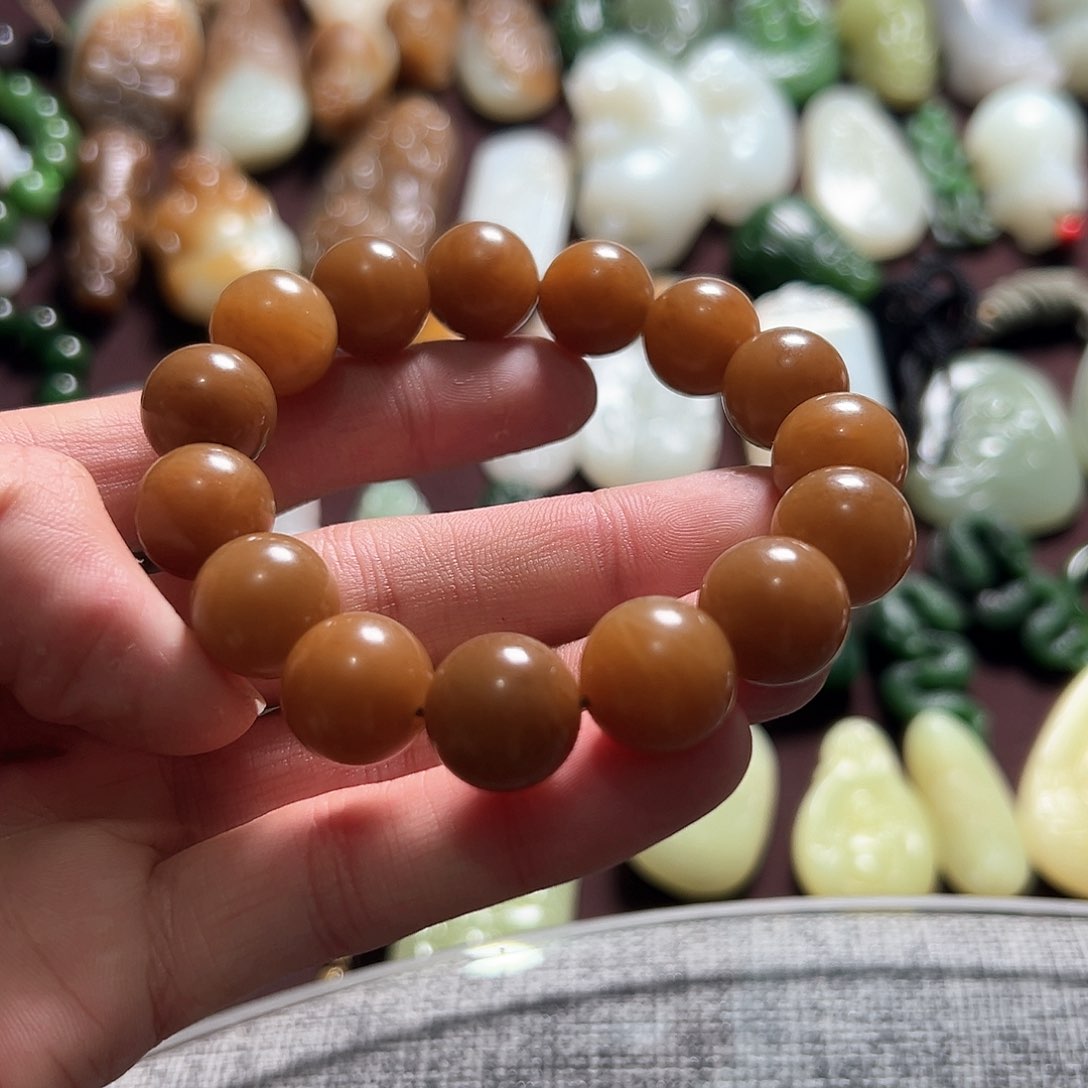 和田玉手串未镶嵌