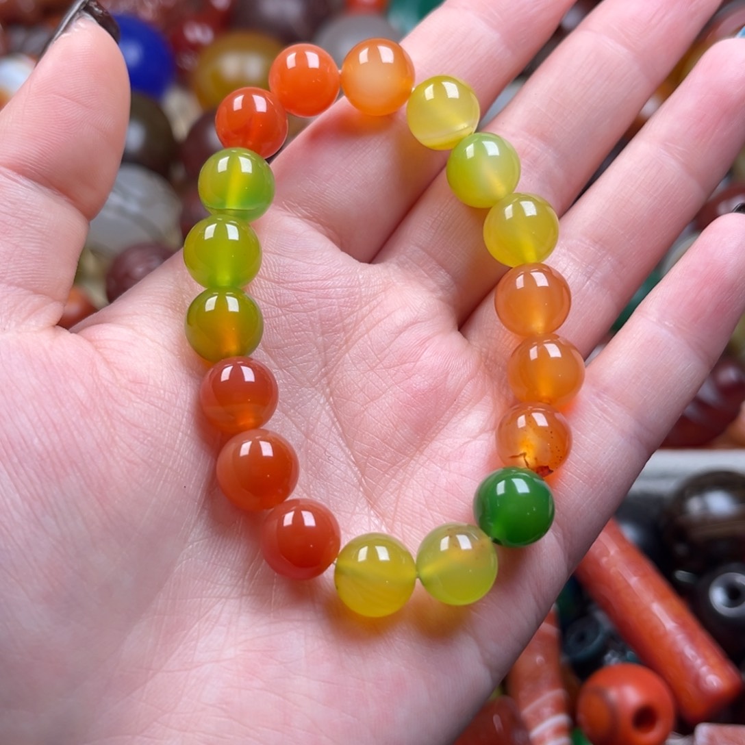 玛瑙/玉髓颈饰未镶嵌