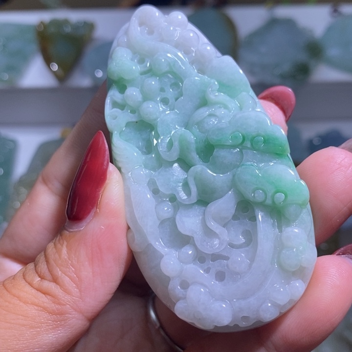 【闪购商品】翡翠未镶嵌颈饰花