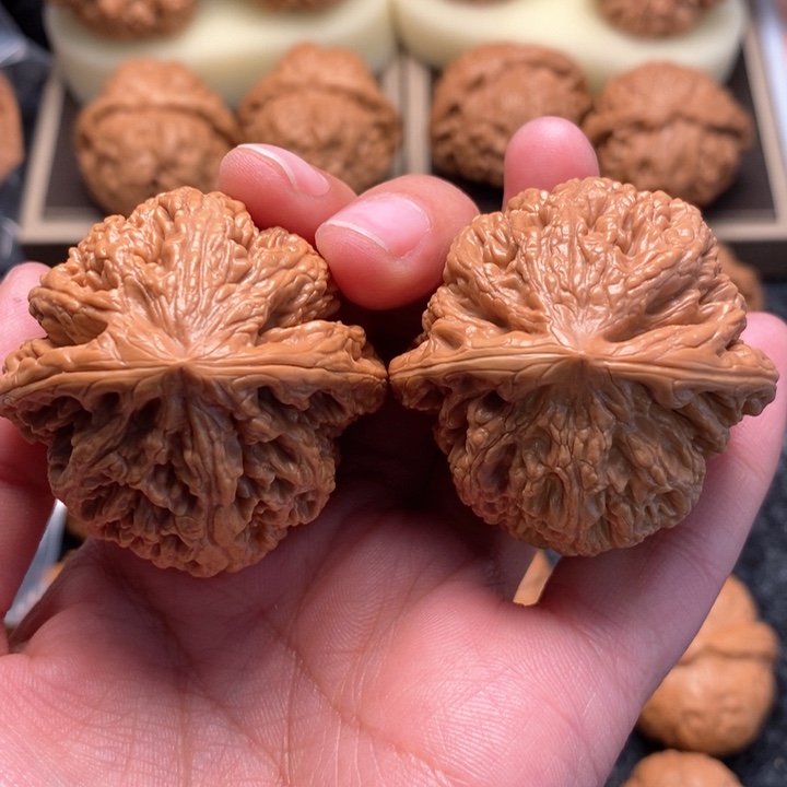 文玩核桃把件精品球筋43