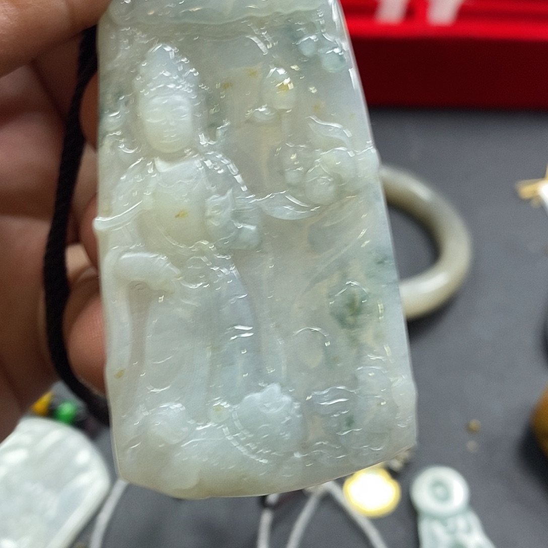 翡翠未镶嵌颈饰755465655666