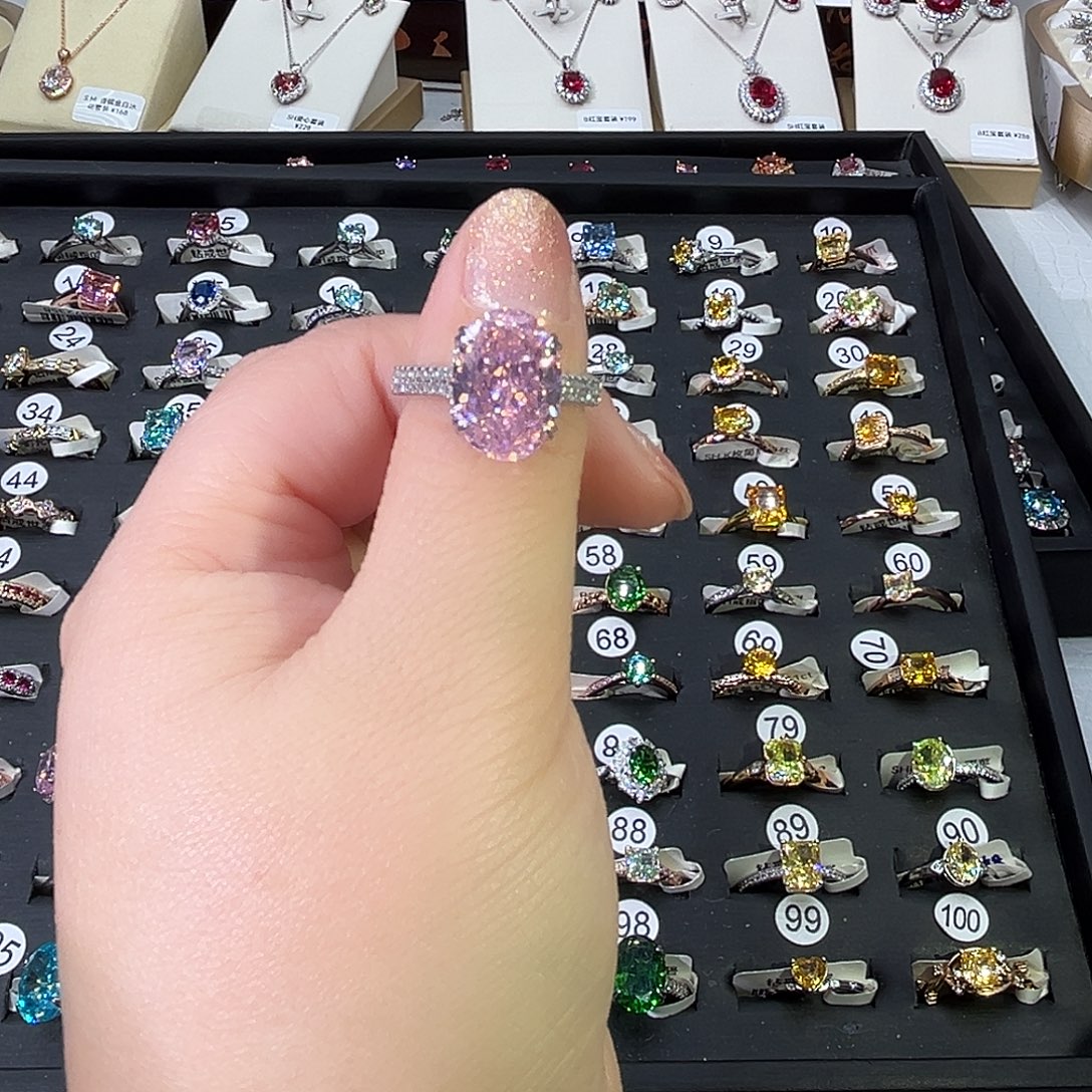 莫桑石非金属SH K白豪镶粉冰花鸽子蛋十卡-11