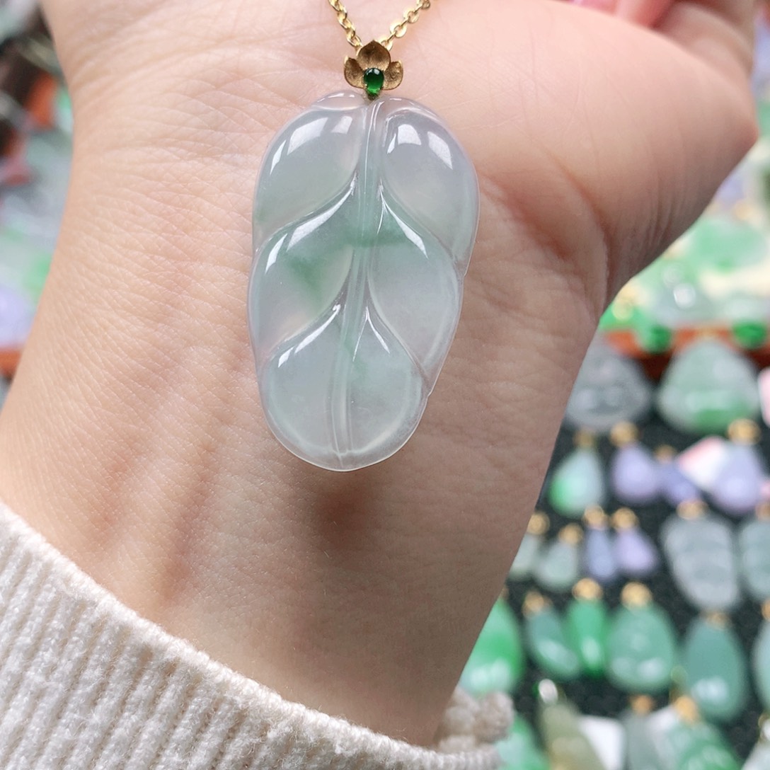 吊坠(不含链)18K金镶嵌翡翠