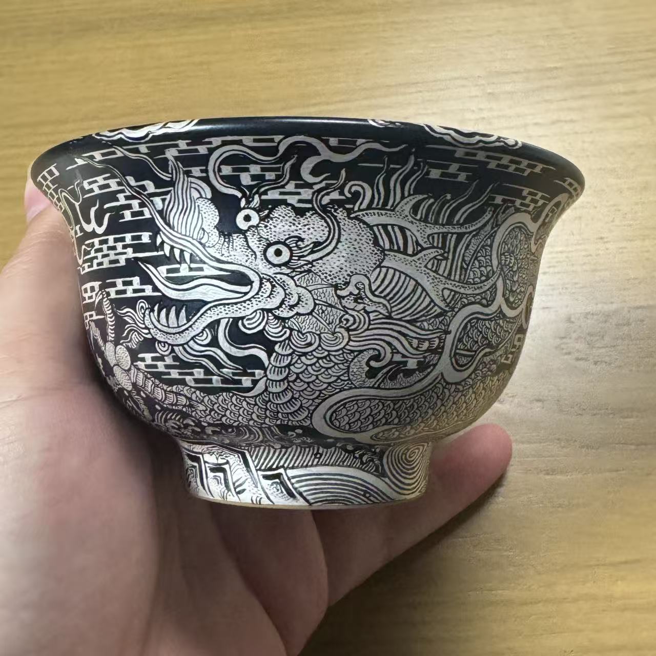 洛神 青金兰错金银龙纹压手杯