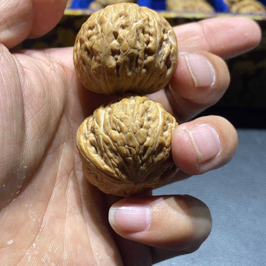 文玩核桃吊坠C***、文玩核桃