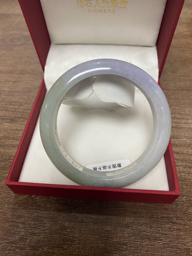 A26 天然缅甸A货翡翠手镯