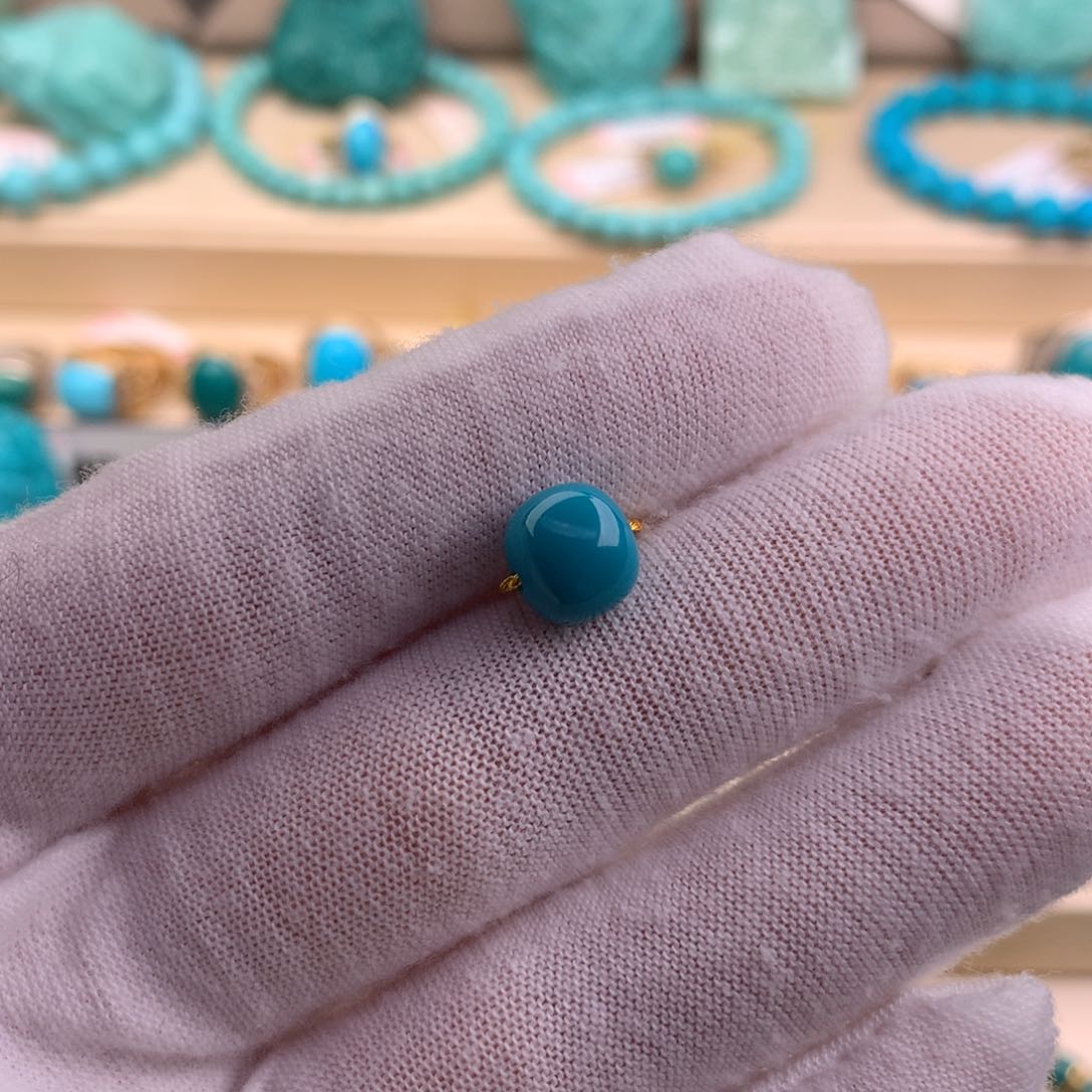 绿松石珠宝奇石未镶嵌8.8*7.8mm