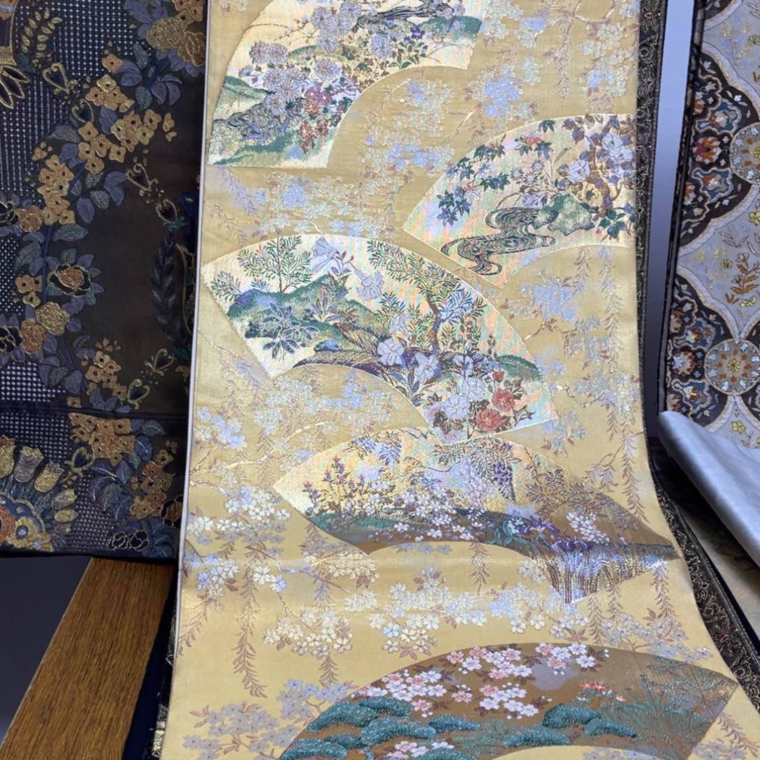 织绣织锦技艺高超的