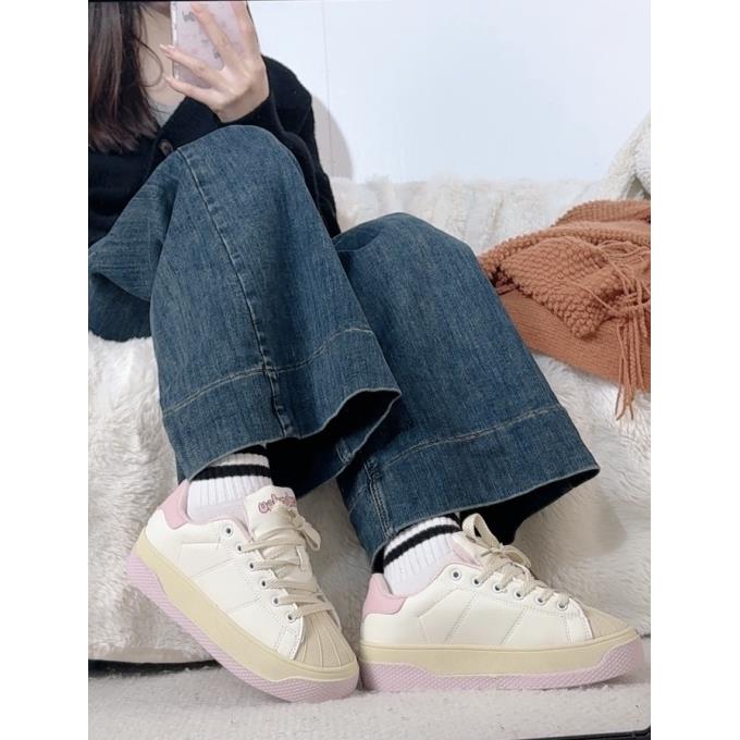 韩版新款小众白色面包鞋女ins潮2025冬季新款学生百搭休闲板鞋