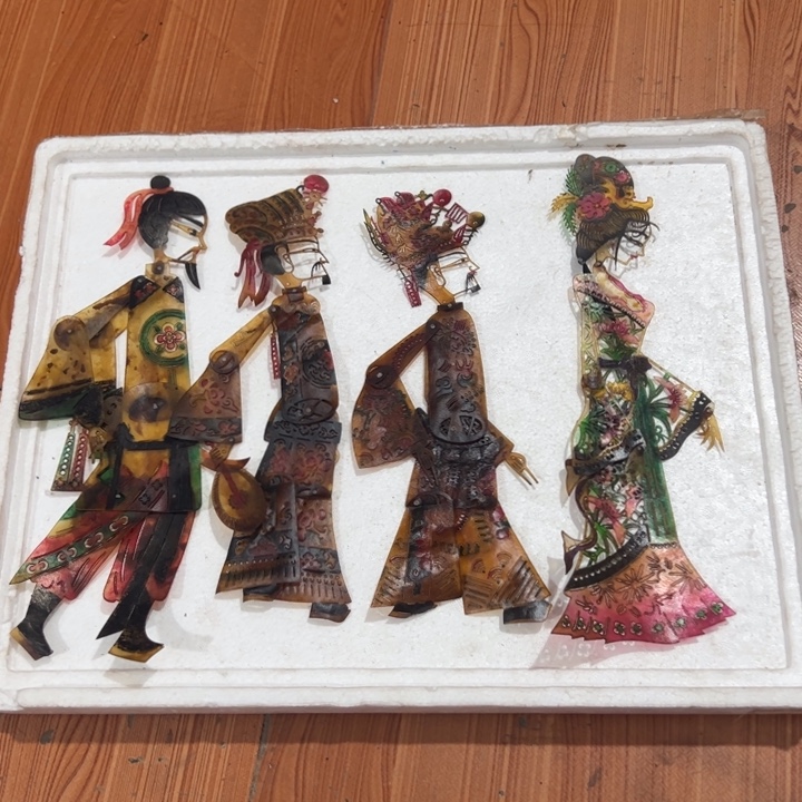 张***工木雕花板一物一拍