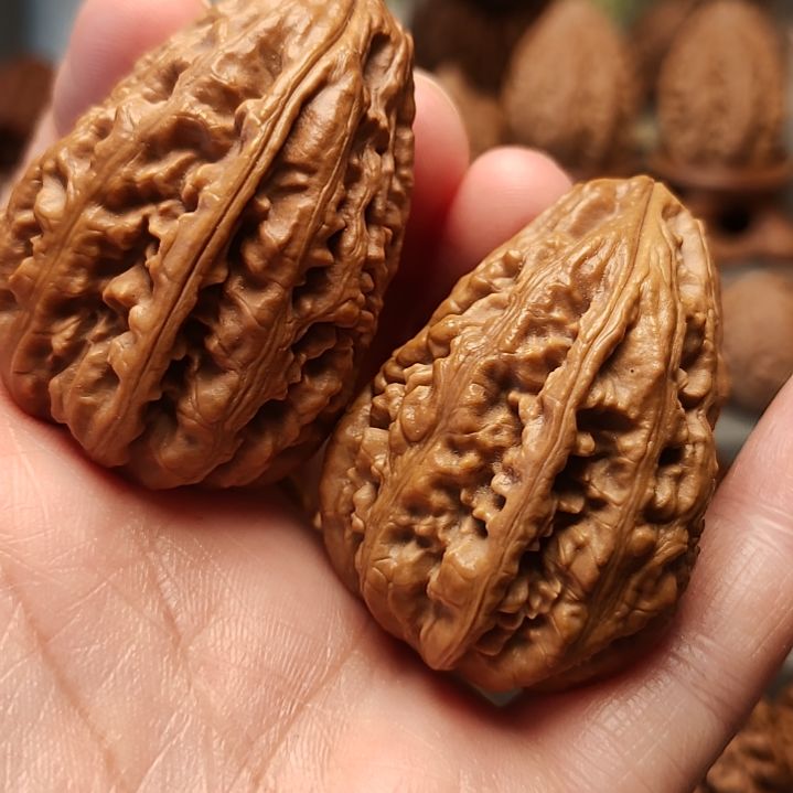 文玩核桃吊坠轻微色差蚂蚁塔1