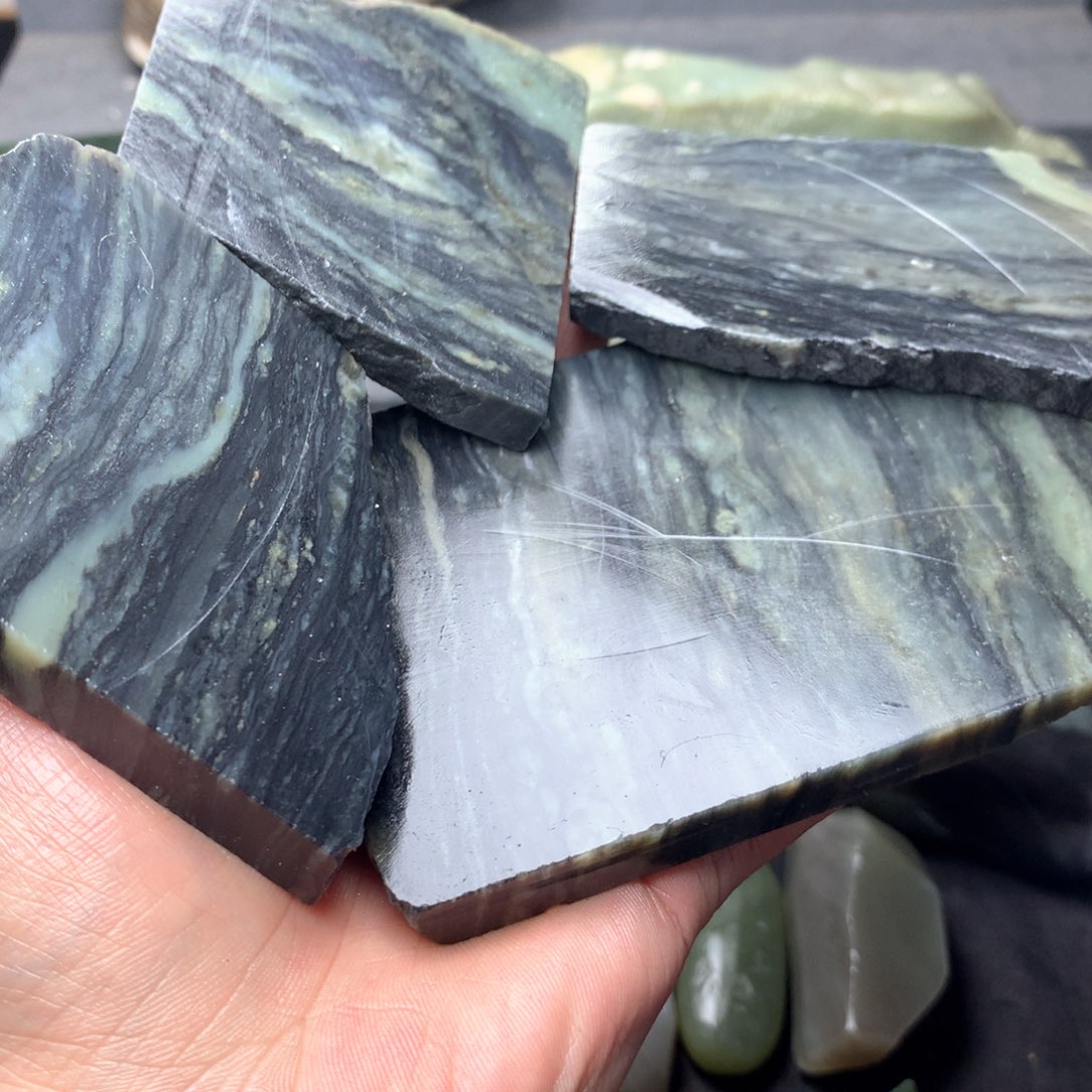 和田玉（糖玉）边角未镶嵌