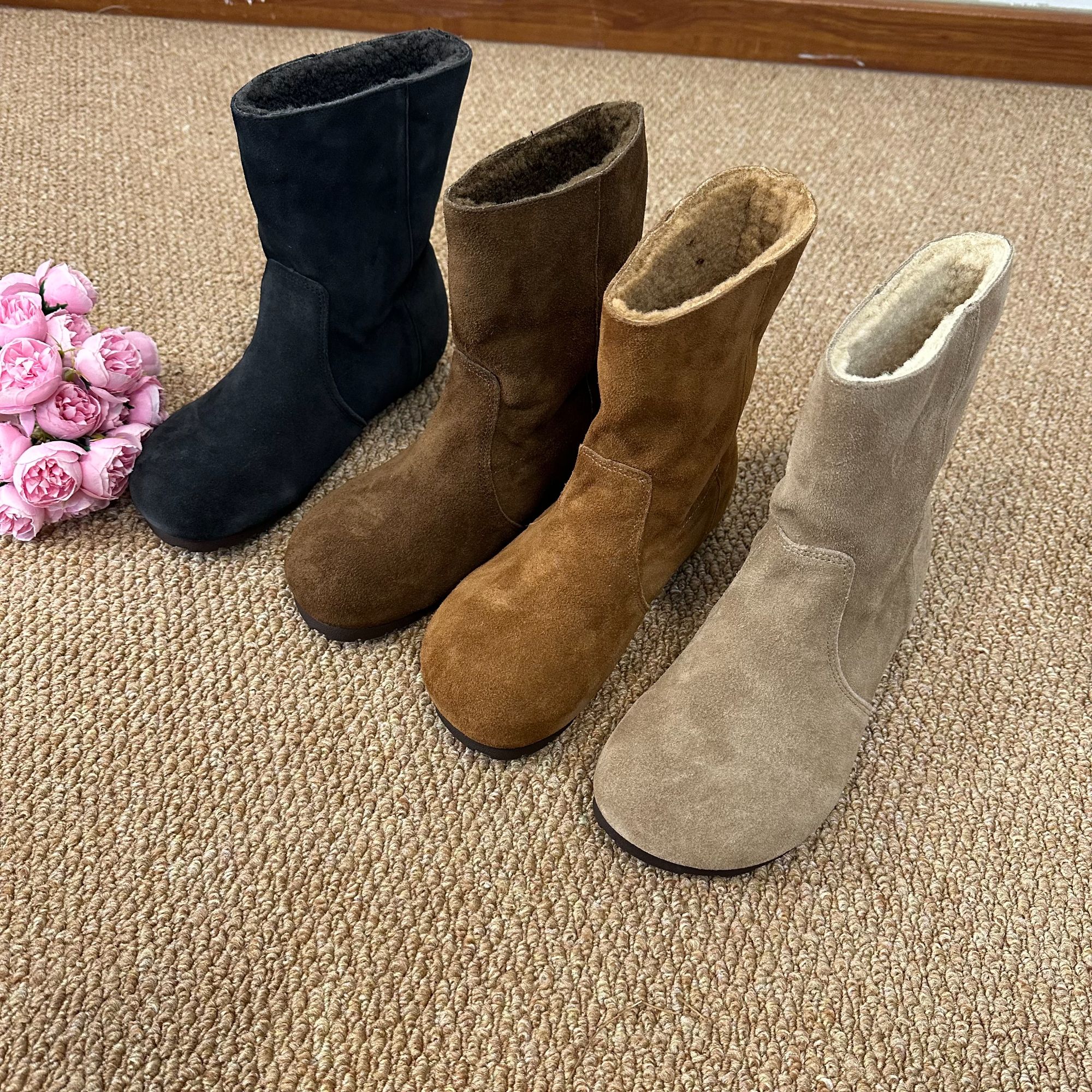 4cm内增3cm压花皮女套筒冬季圆头春季马丁靴后拉链纯色短筒