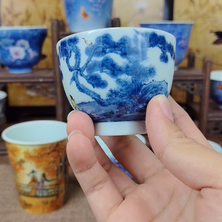 青花山水主人杯品茗杯