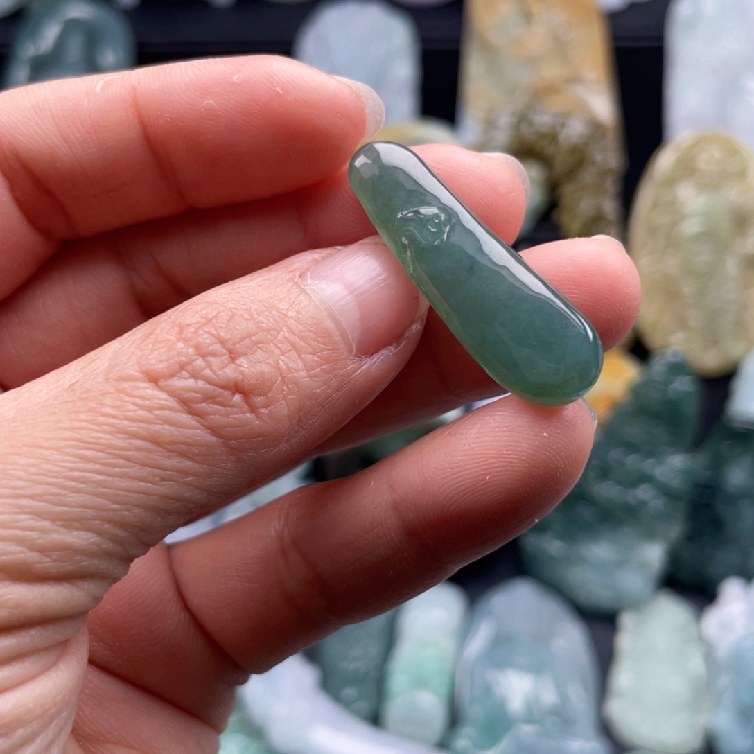 翡翠未镶嵌颈饰缅甸翡翠A货挂件