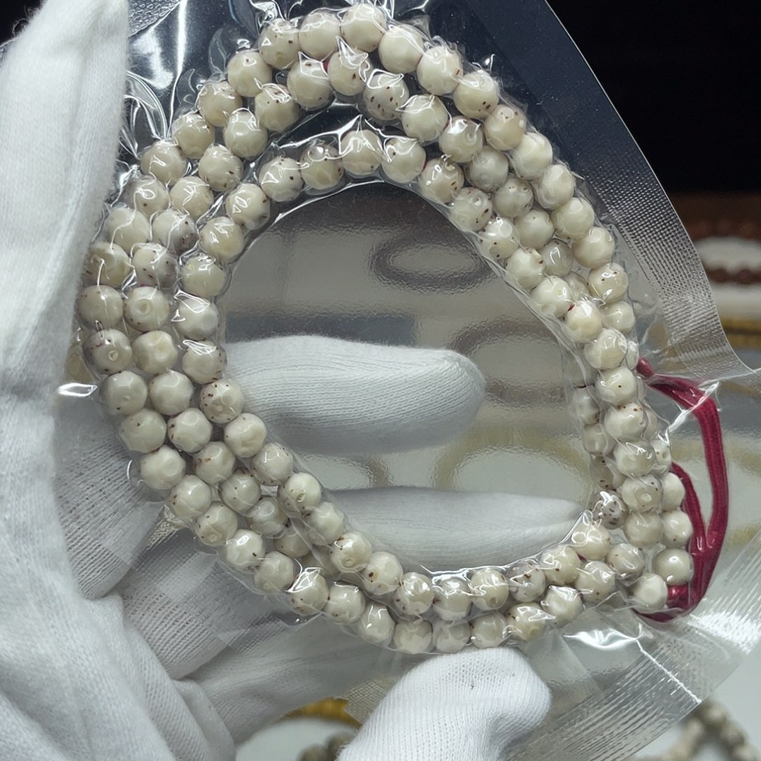 星月菩提吊坠圆无相冰糖