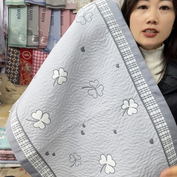 棉特价促销灰色四叶草