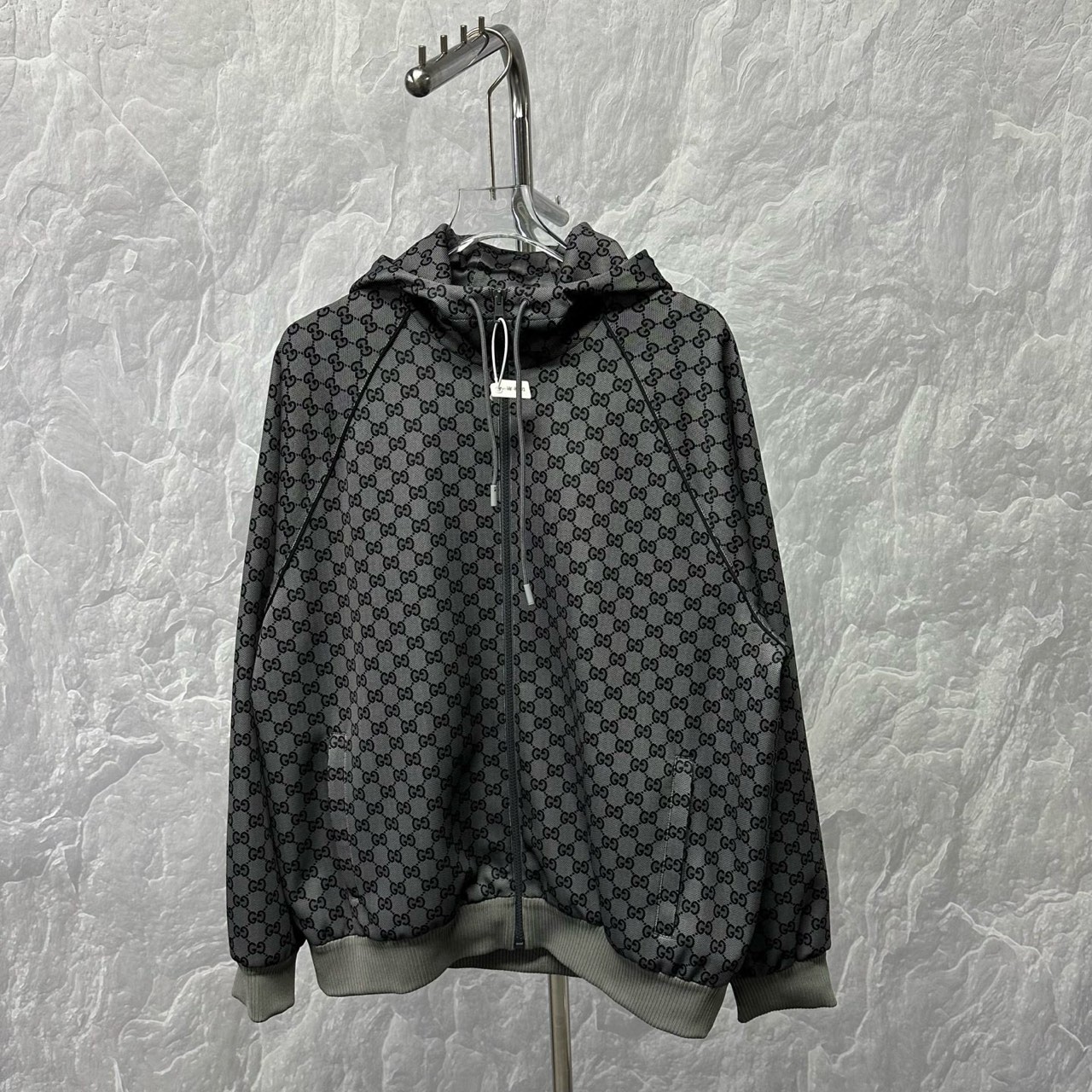 未使用 GUCCI/古驰 满印连帽插肩夹克外套 L码 J00456