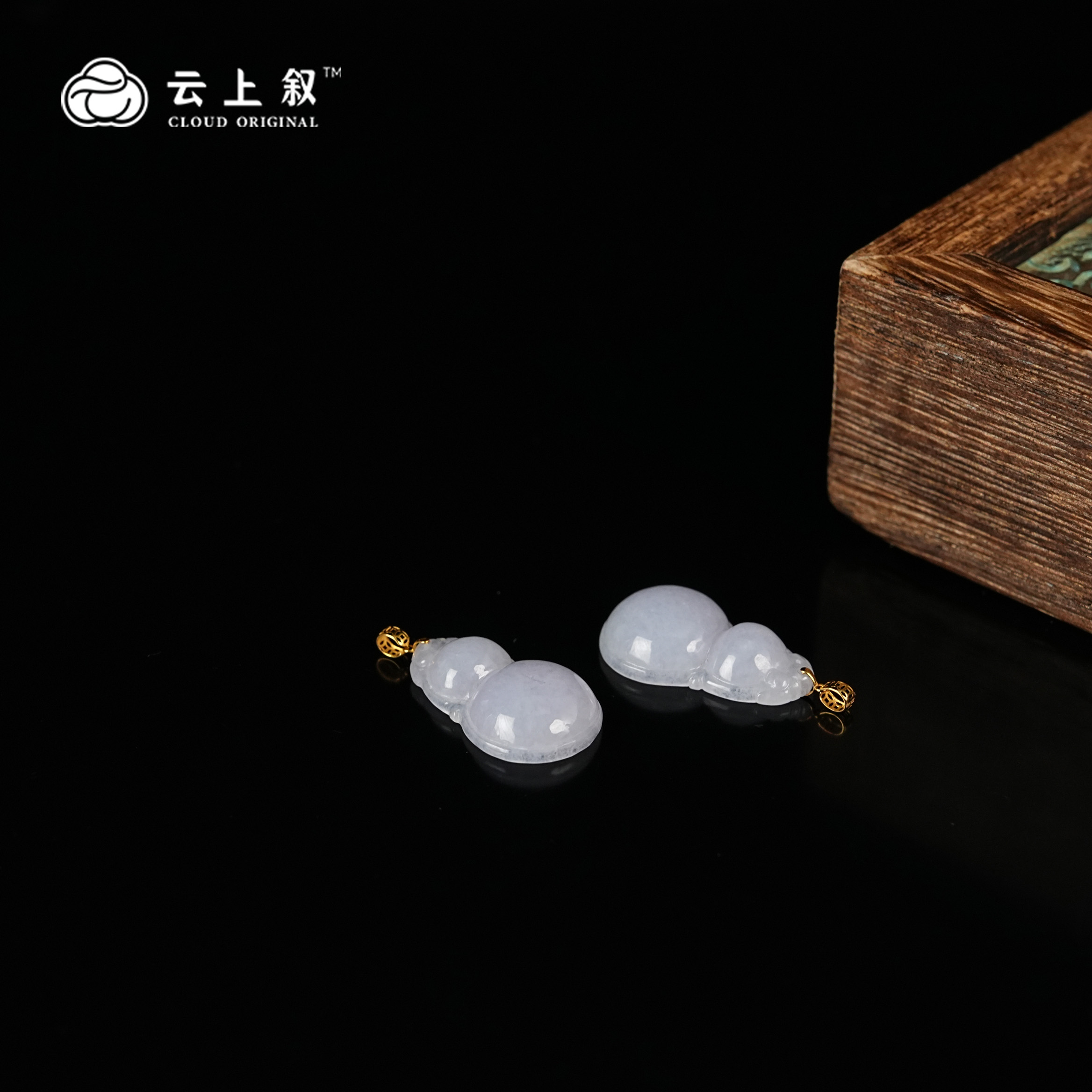 【云上叙】27 QJD03400171 18K金镶嵌翡翠吊坠-多样性发其一