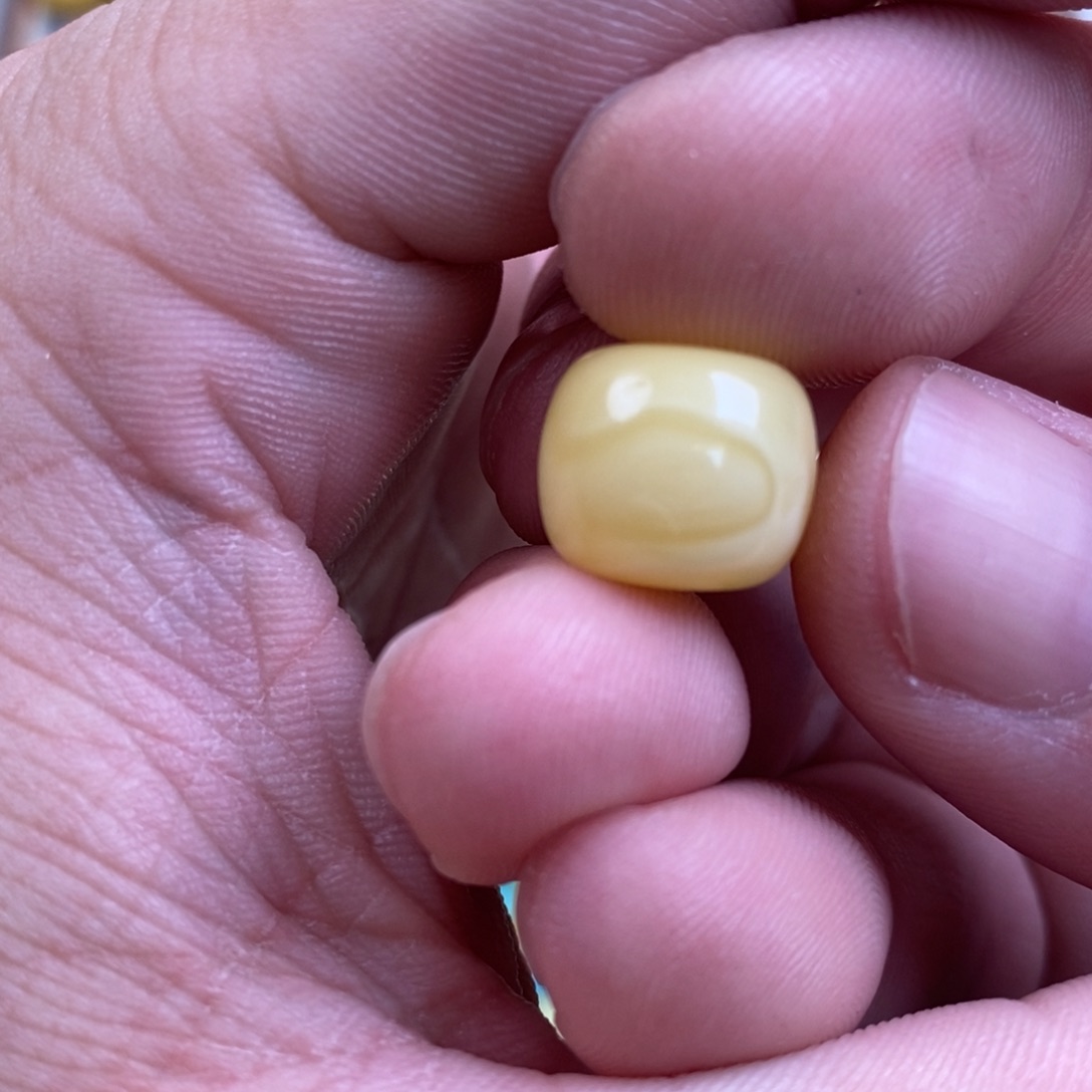 空***白蜜蜡未镶嵌裸石配饰