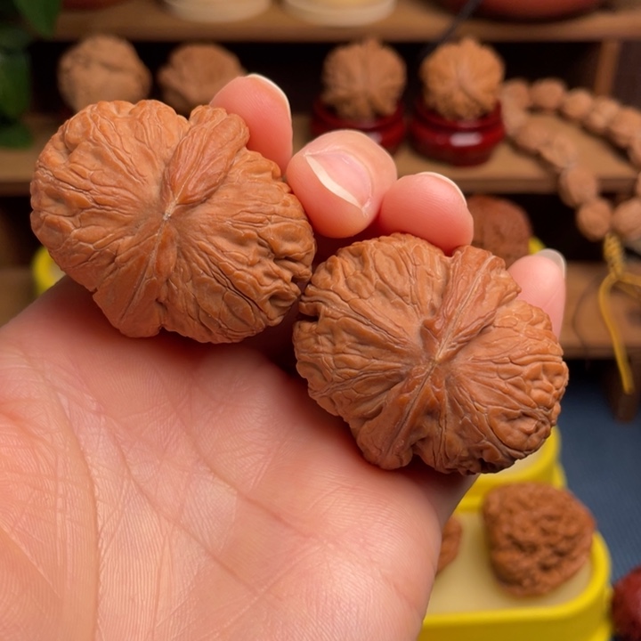 文玩核桃把件商*山元宝46