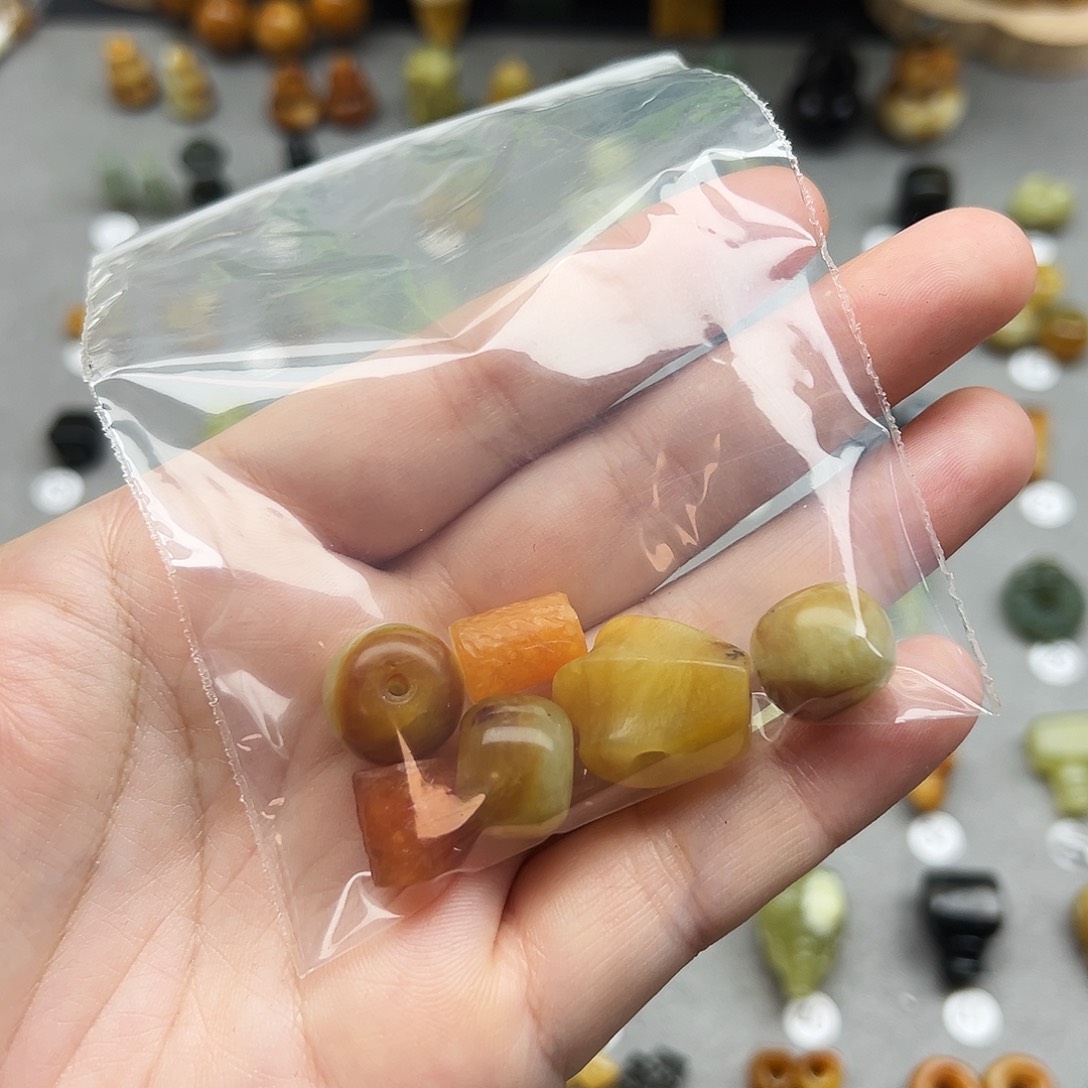 忆***…蛇纹石玉未镶嵌配珠